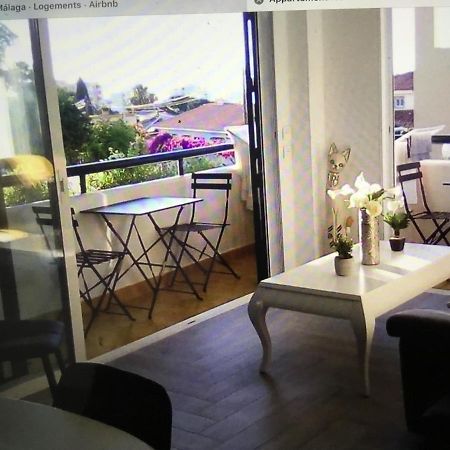Appartement Moderne Pour 6 Adultes Benalmádena Exteriör bild