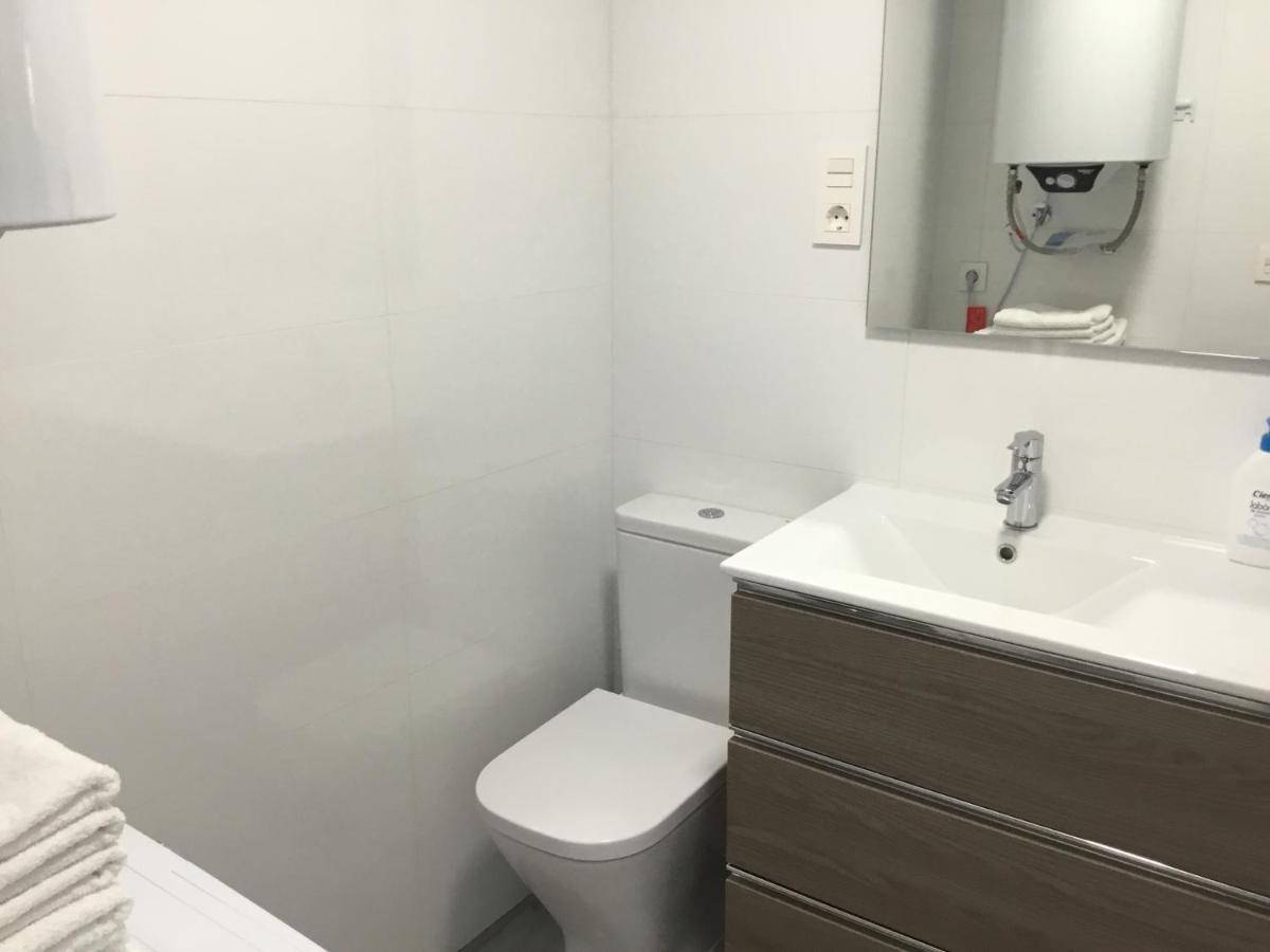Appartement Moderne Pour 6 Adultes Benalmádena Exteriör bild