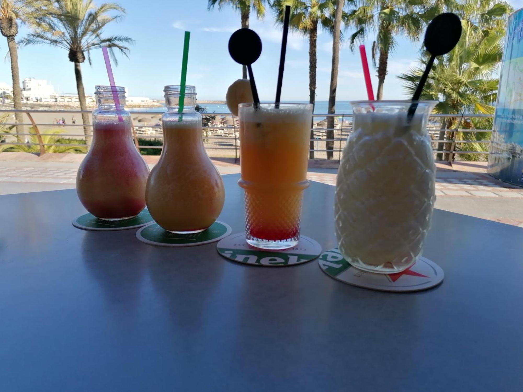 Appartement Moderne Pour 6 Adultes Benalmádena Exteriör bild
